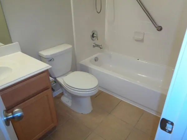 $2,225 | 20211 Ray Falls Drive, Tomball, TX 77375