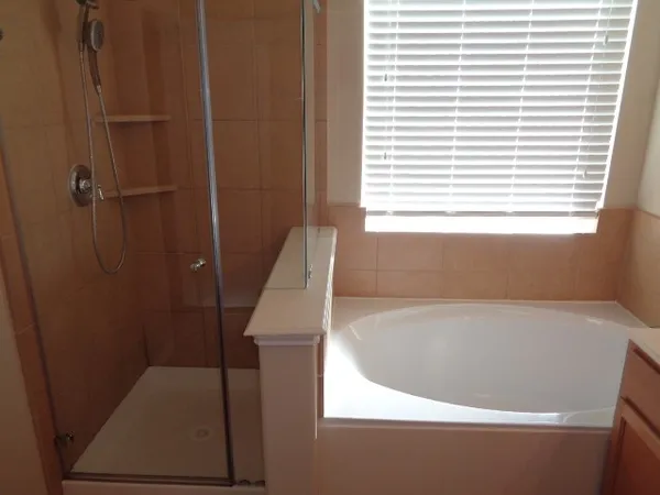 $2,225 | 20211 Ray Falls Drive, Tomball, TX 77375