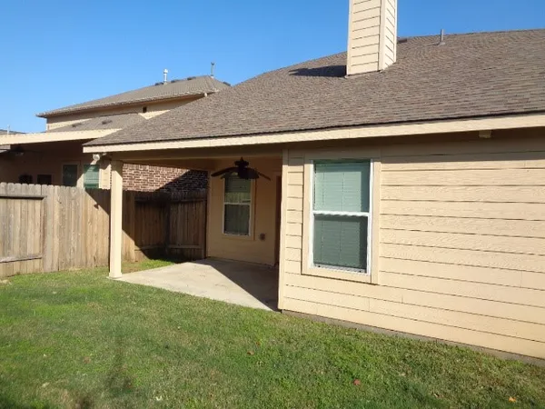 $2,225 | 20211 Ray Falls Drive, Tomball, TX 77375