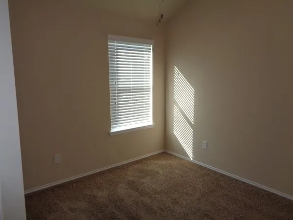 $2,225 | 20211 Ray Falls Drive, Tomball, TX 77375