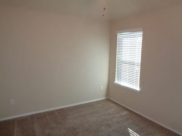 $2,225 | 20211 Ray Falls Drive, Tomball, TX 77375