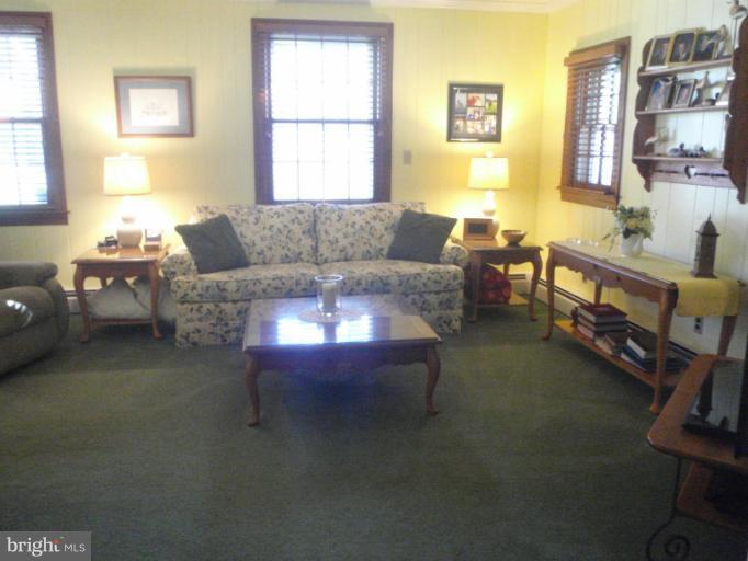 111 South Rolling Road Catonsville, MD 21228 - Photo 21 of 25 a living room with furniture and a window
