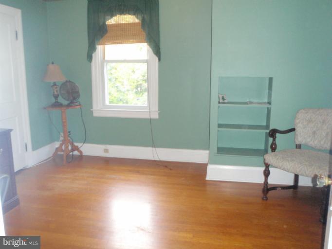 111 South Rolling Road Catonsville, MD 21228 - Photo 22 of 25 a view of a room that has a window in it
