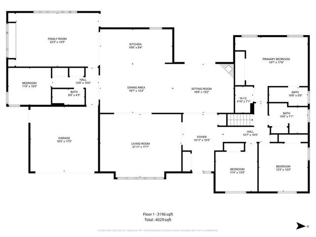 $1,899,000 | 110 Peach Drive, East Hills, NY 11576