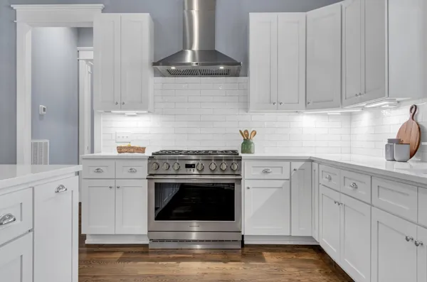 $899,999 | 929 Montrose Avenue, Nashville, TN 37204