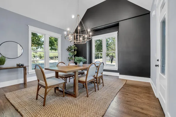 $899,999 | 929 Montrose Avenue, Nashville, TN 37204
