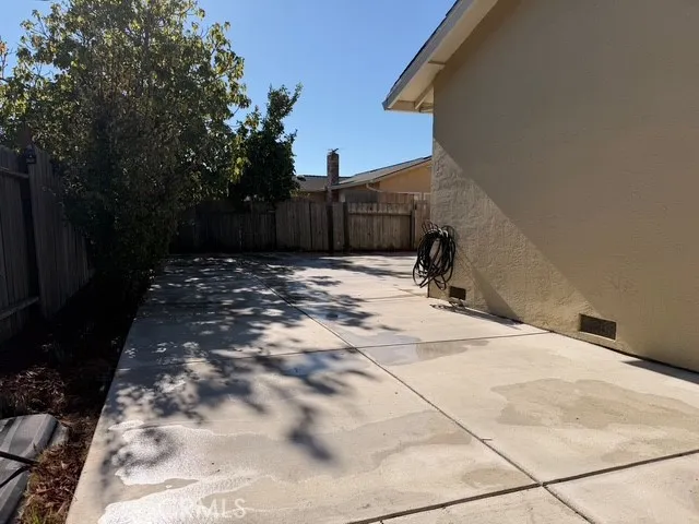 a view of outdoor space