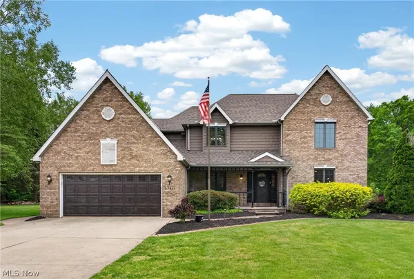 $699,900 | 37811 Century Lane, Avon, OH 44011