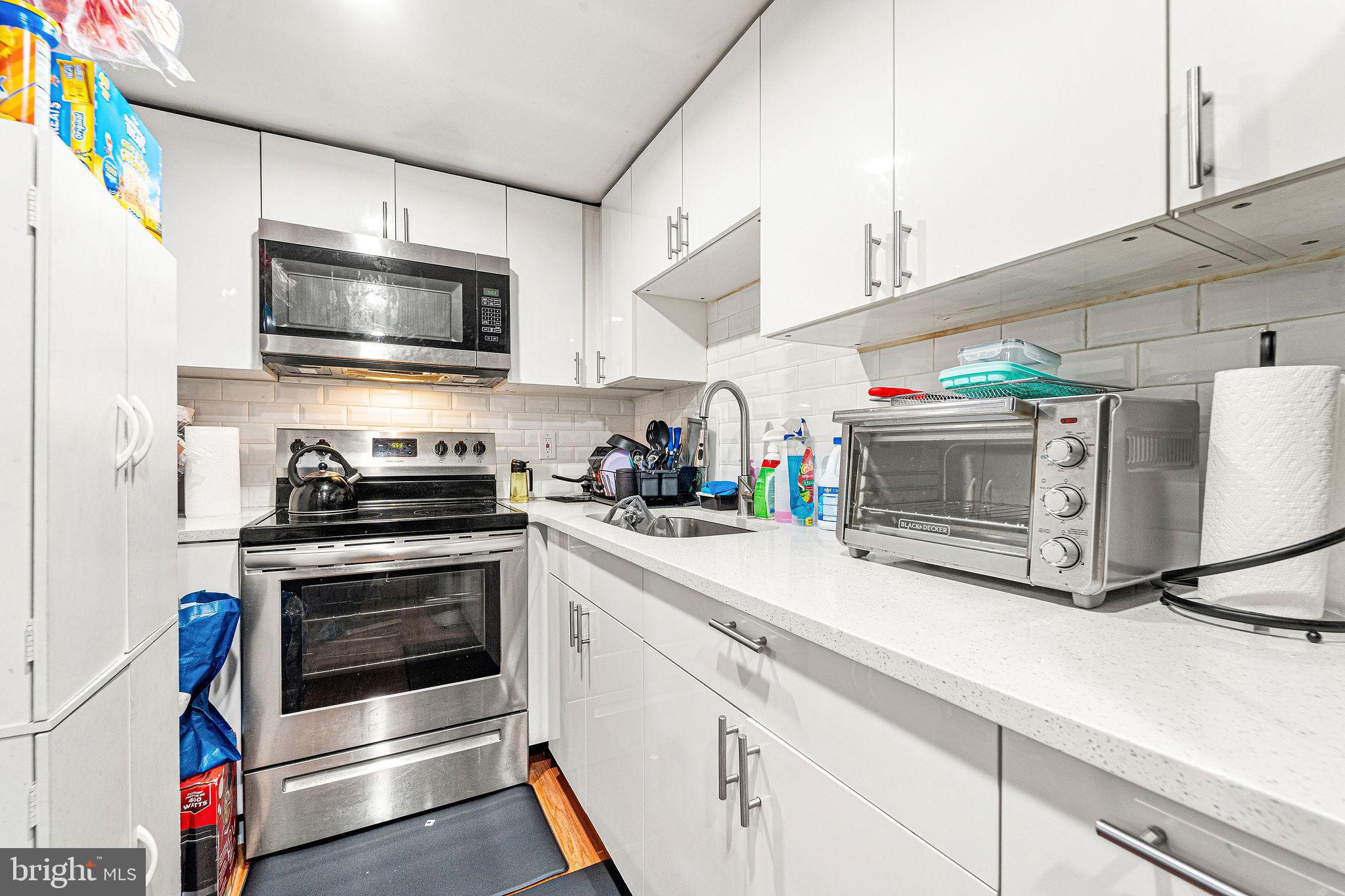 1258 North 64th Street Philadelphia, PA 19151 - Photo 29 of 34 kitchen