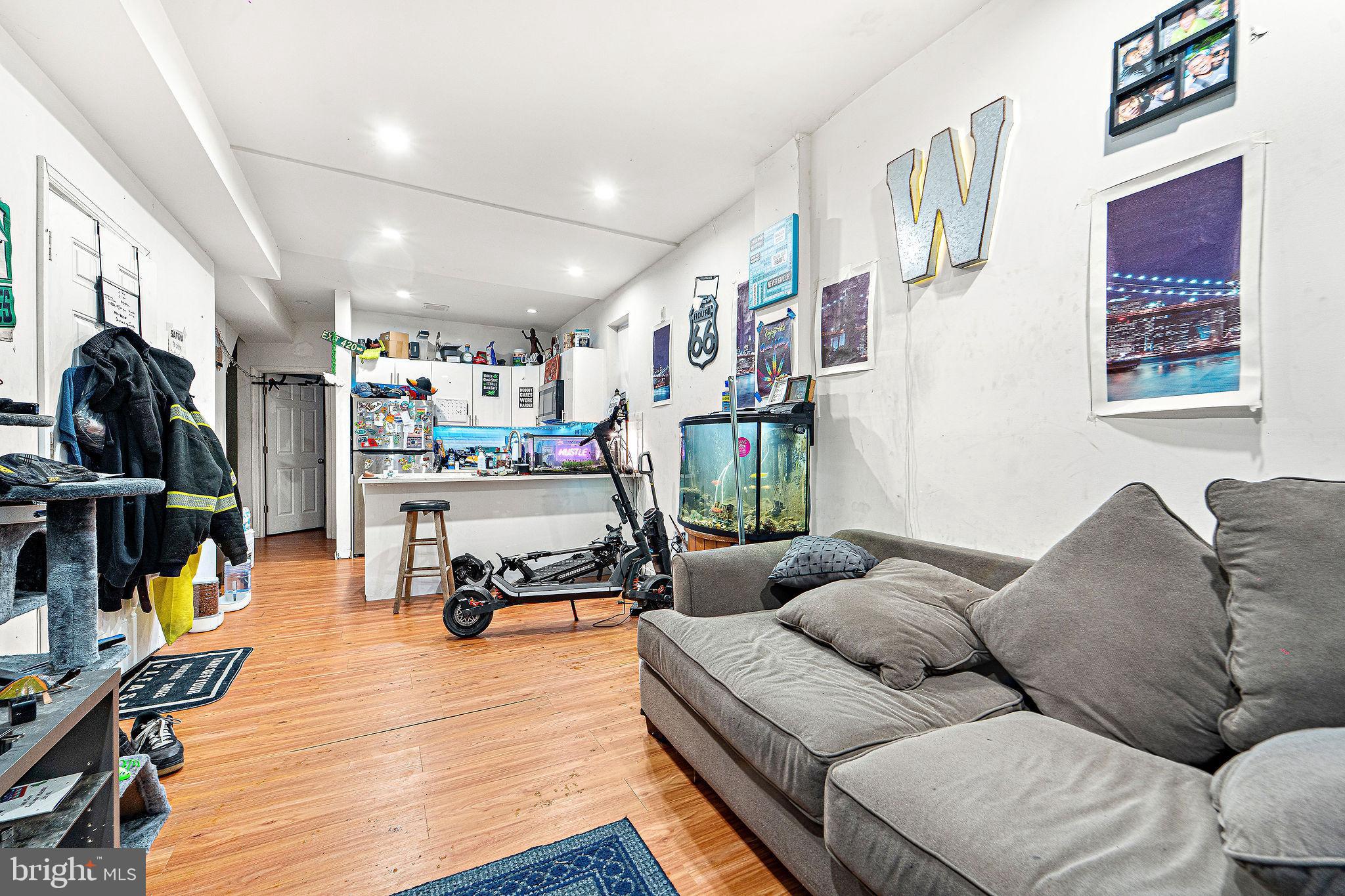 1258 North 64th Street Philadelphia, PA 19151 - Photo 8 of 34 L/R