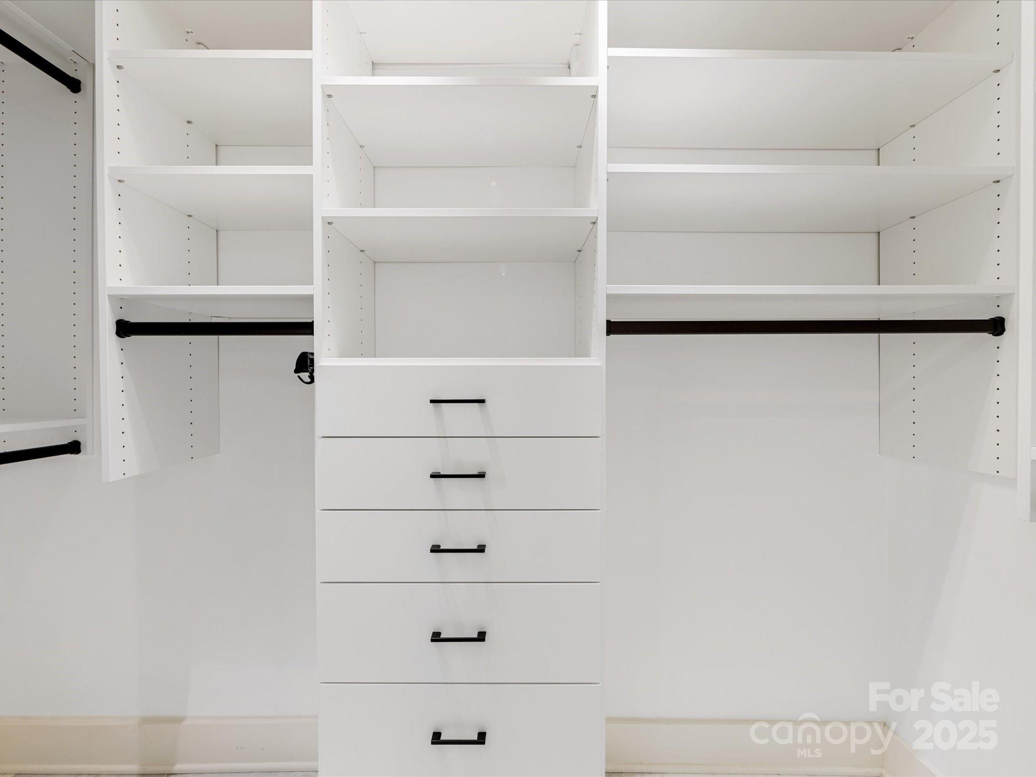 2005 Double Oaks Road Charlotte, NC 28206 - Photo 18 of 28 Gallery Image 18