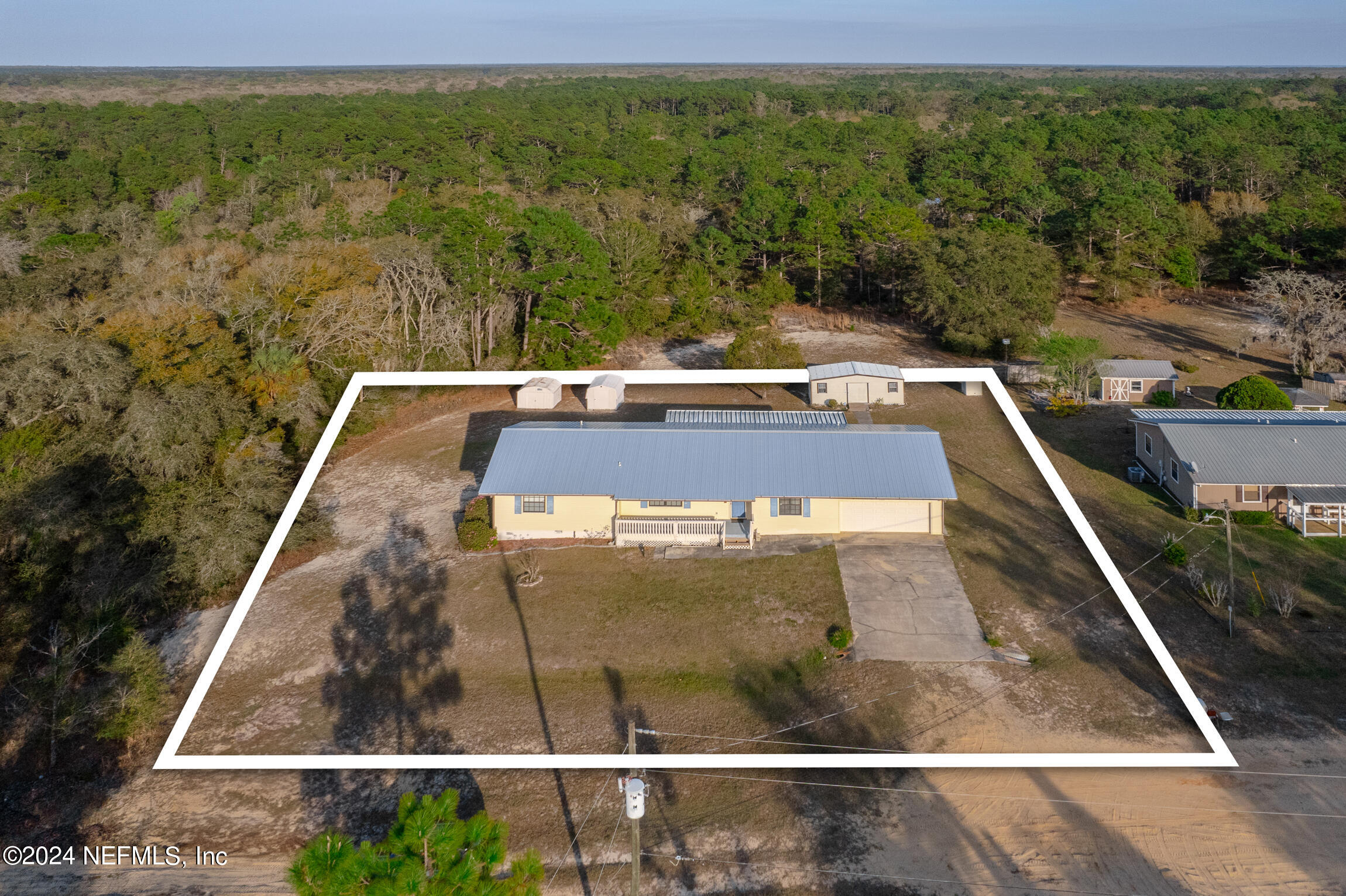308 Rustic Road Satsuma, FL 32189 - Photo 1 of 43 308 Rustic Rd - WebSized-40