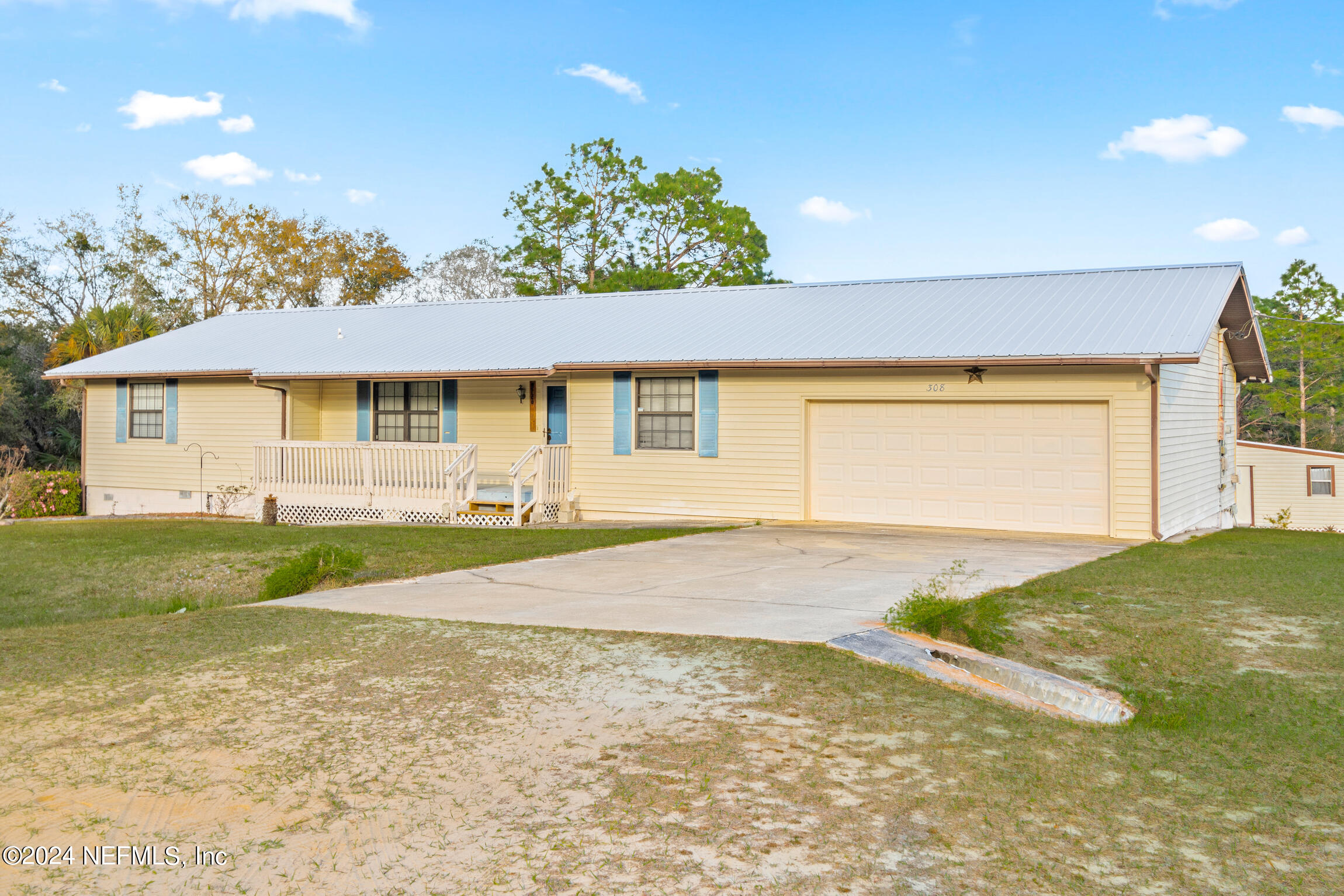308 Rustic Road Satsuma, FL 32189 - Photo 3 of 43 front
