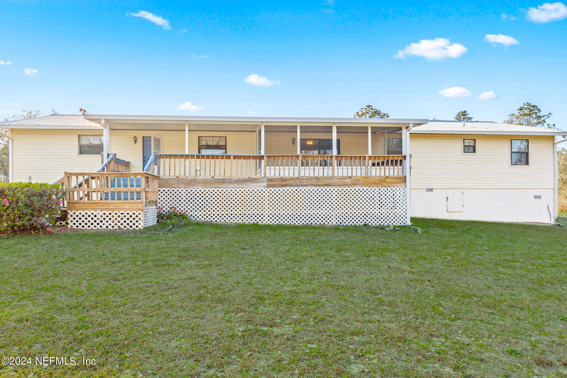 308 Rustic Road Satsuma, FL 32189 - Photo 32 of 43 308 Rustic Rd - WebSized-29