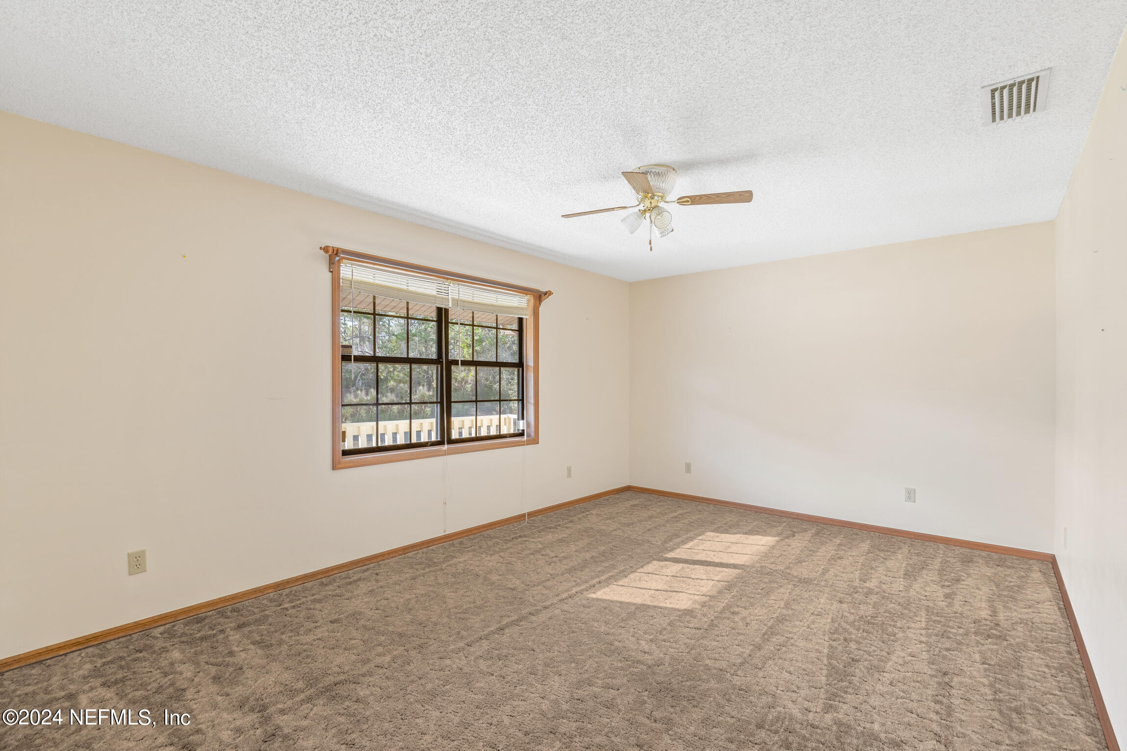 308 Rustic Road Satsuma, FL 32189 - Photo 10 of 43 308 Rustic Rd - WebSized-1