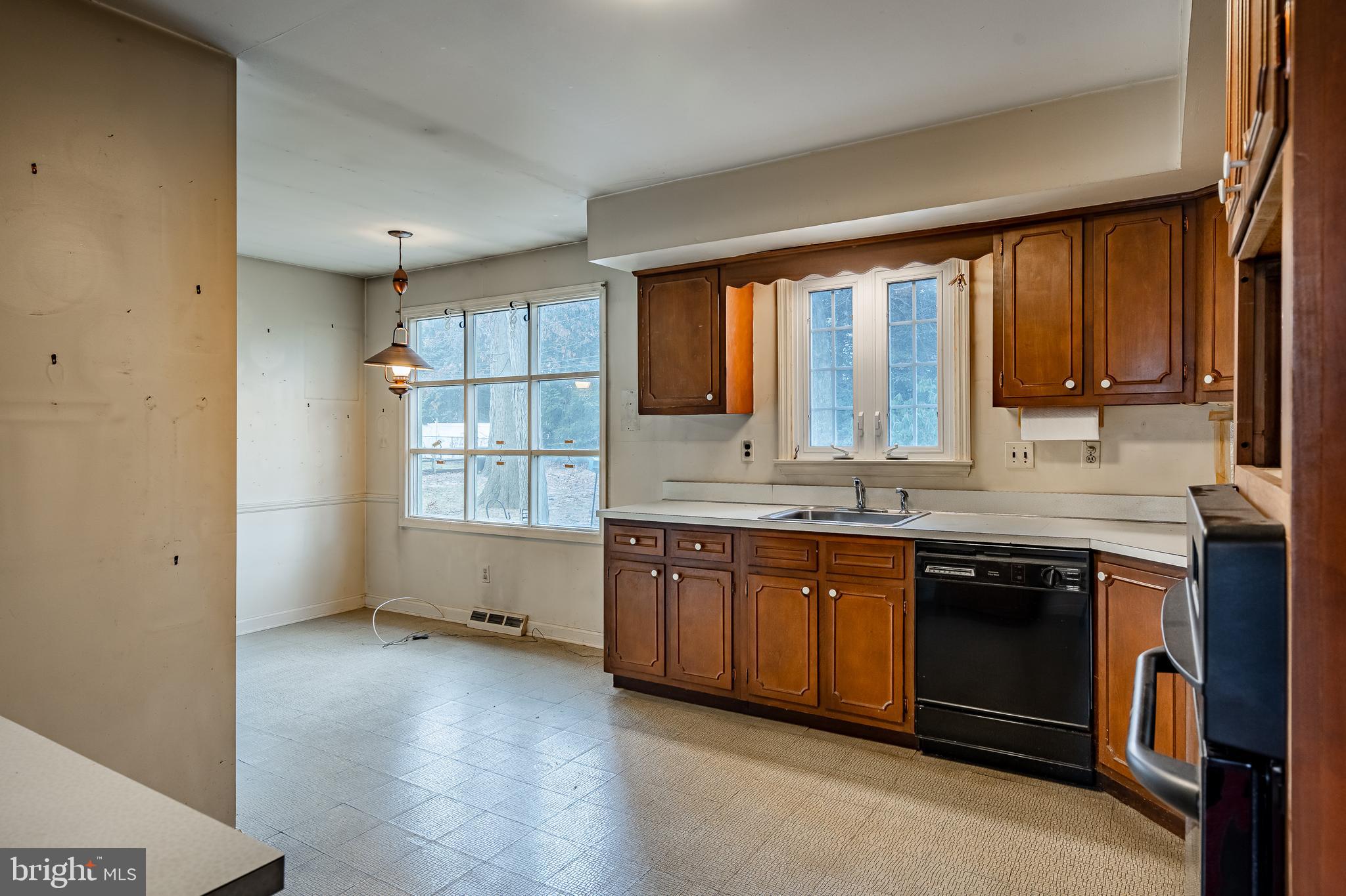 3316 Morningside Road Wilmington, DE 19810 - Photo 13 of 43 kitchen