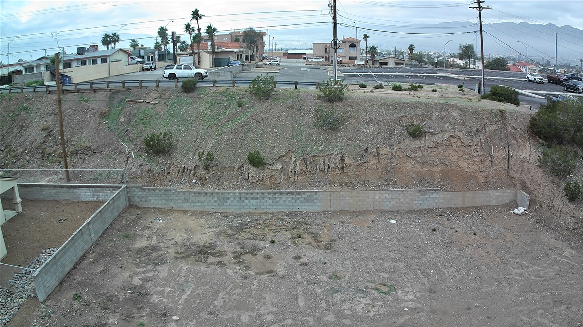 1551 Turquoise Road Bullhead City, AZ 86442 - Photo 7 of 9