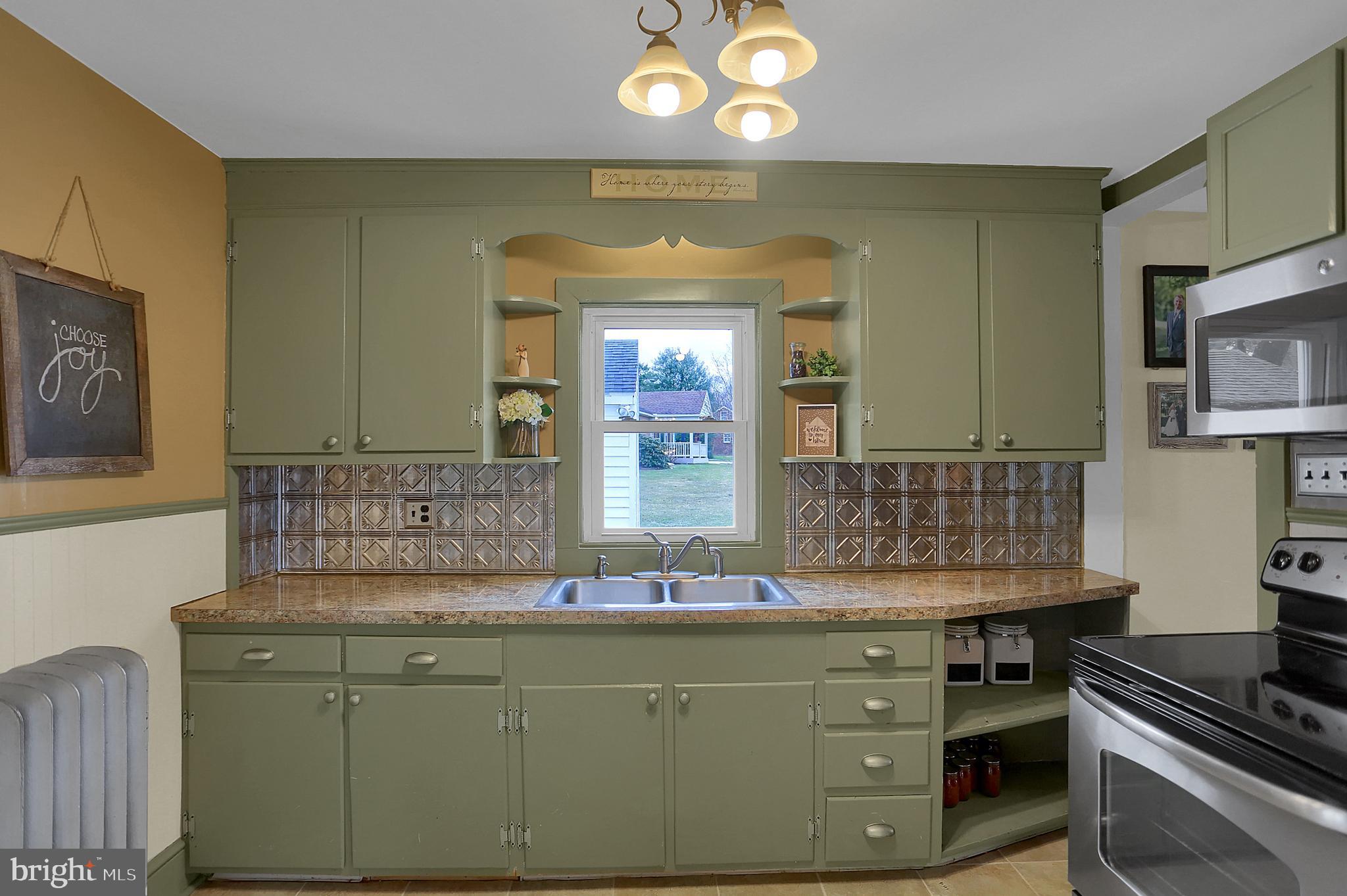 190 Homeland Road York, PA 17403 - Photo 14 of 40
