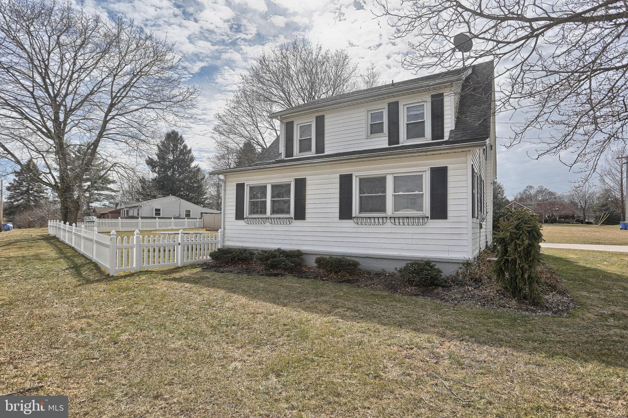 190 Homeland Road York, PA 17403 - Photo 37 of 40