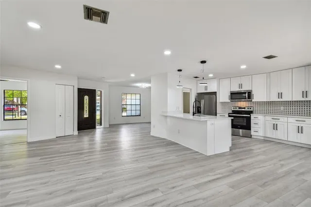 $485,000 | 16032 Eagle River Way, Tampa, FL 33624