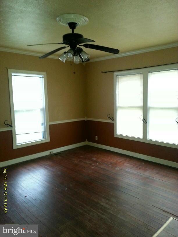 25463 Maddox Road Chaptico, MD 20621 - Photo 5 of 6 Living Room