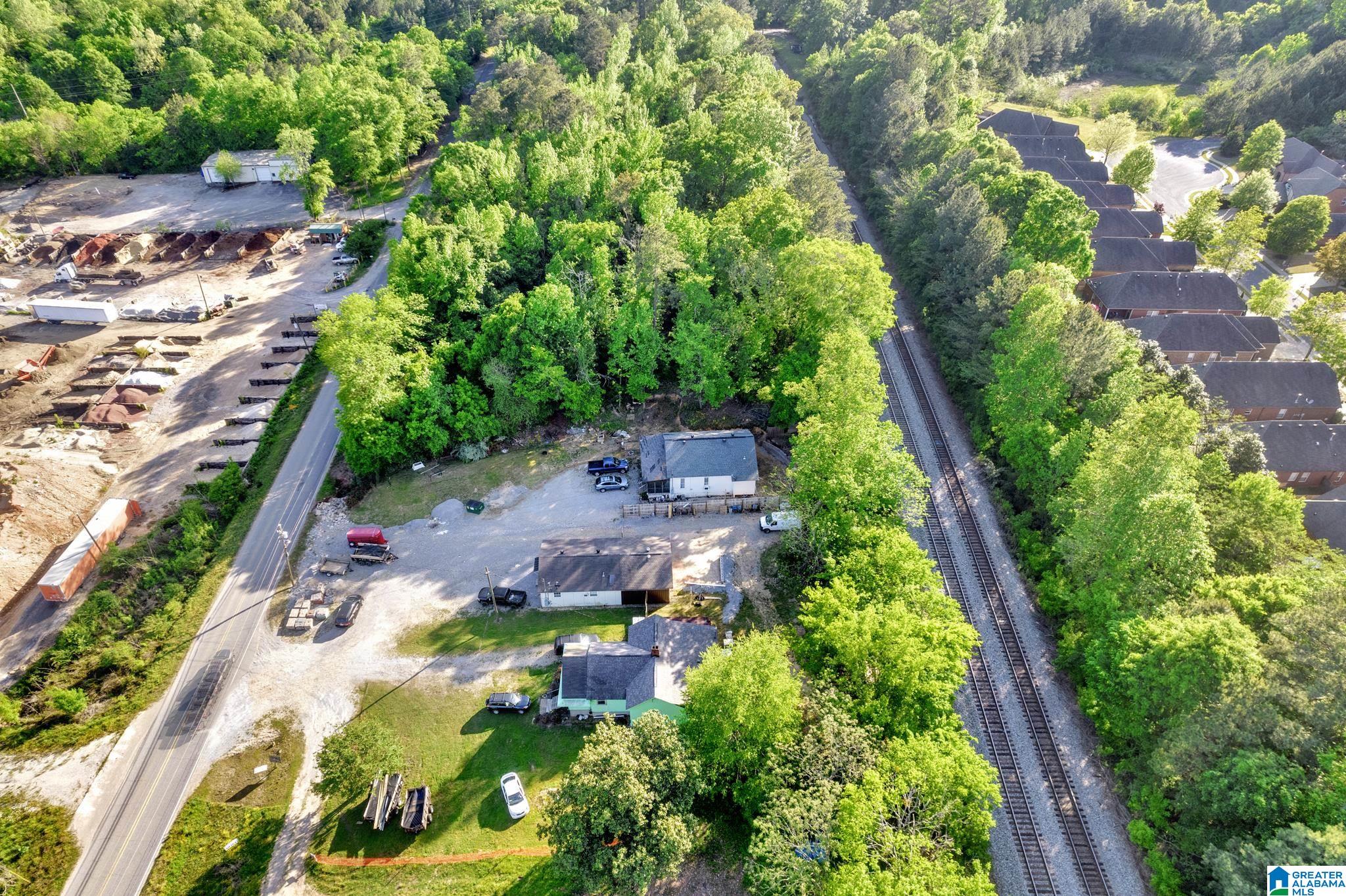 2838 Shannon Oxmoor Road Birmingham, AL 35211 - Photo 16 of 18