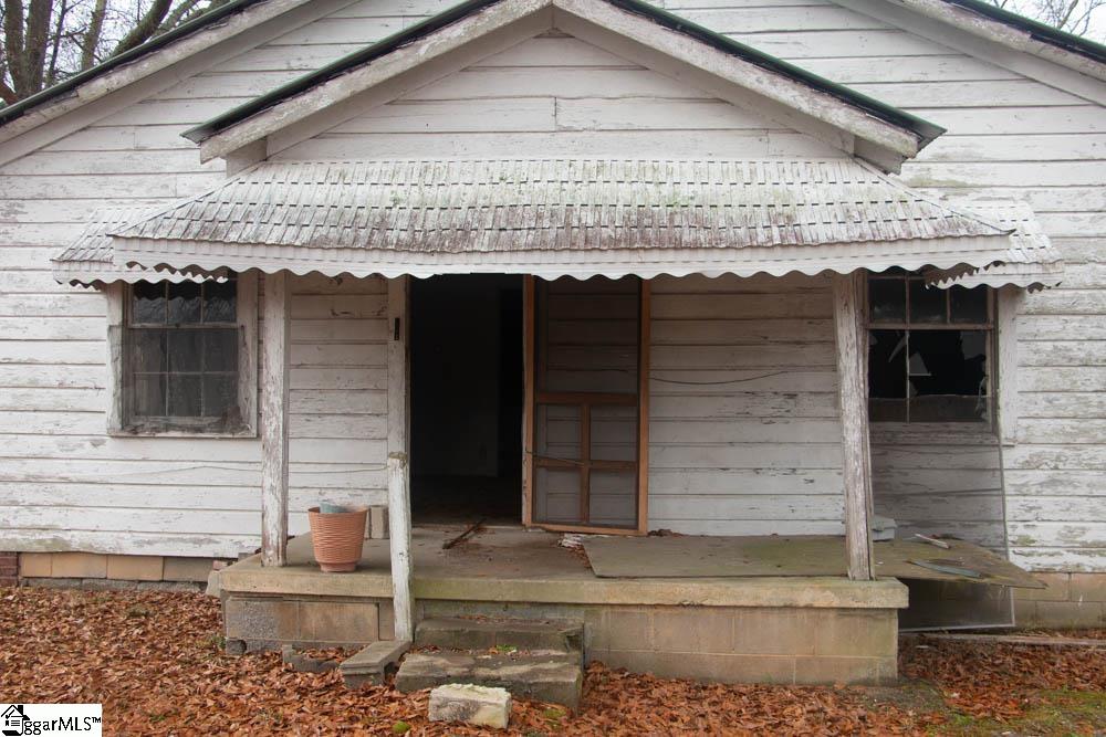 201 North Old Laurens Road Fountain Inn, SC 29644 - Photo 4 of 6