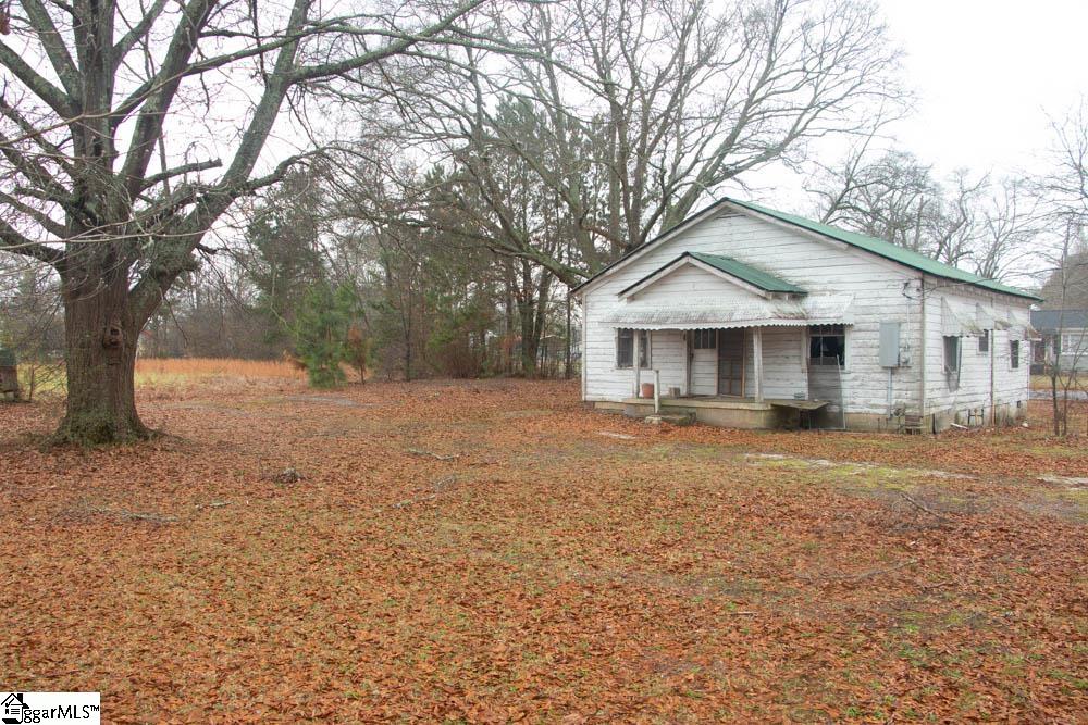 201 North Old Laurens Road Fountain Inn, SC 29644 - Photo 5 of 6