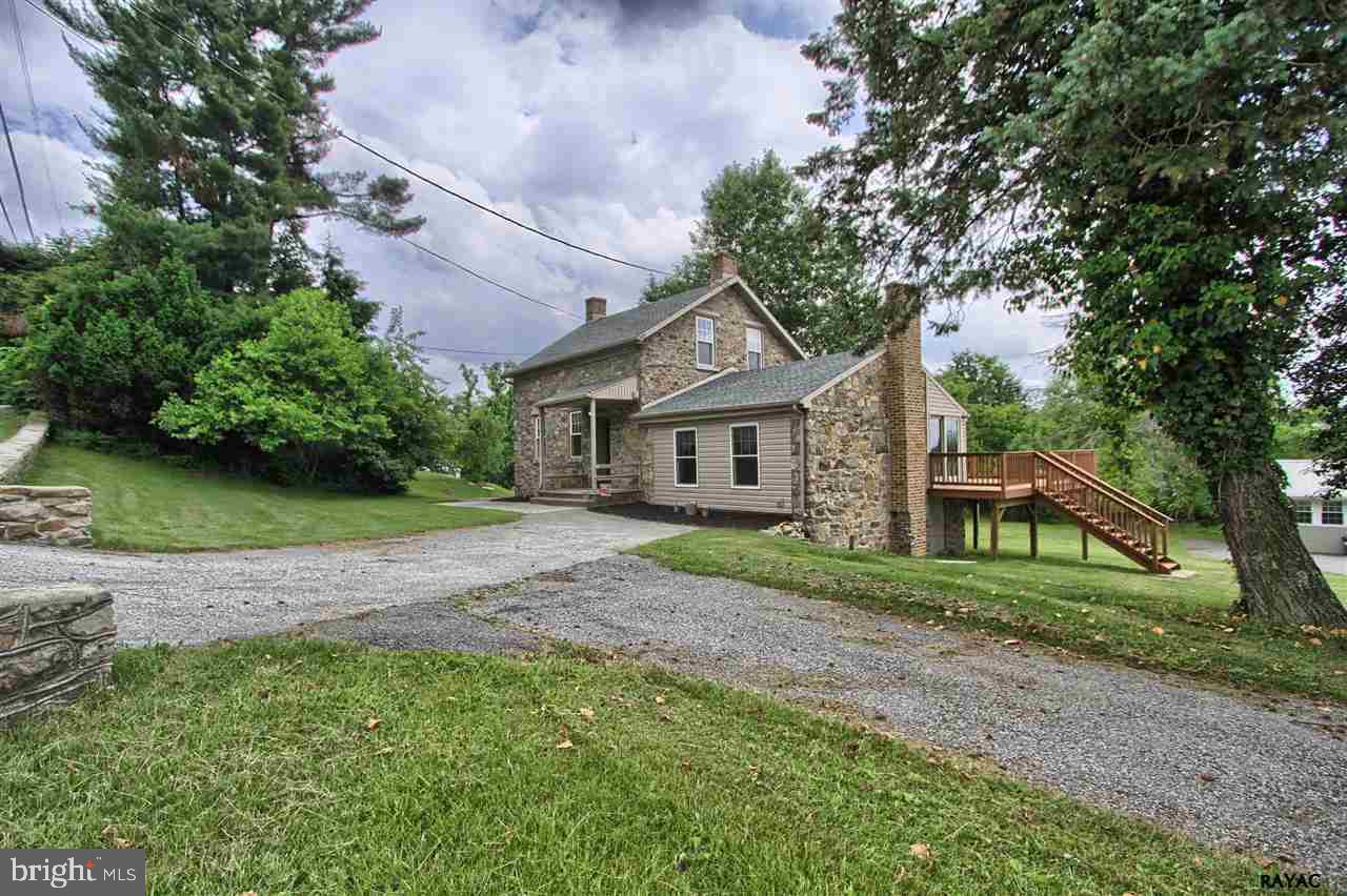 1248 Ridgewood Road York, PA 17406 - Photo 2 of 35 Gallery Image 2