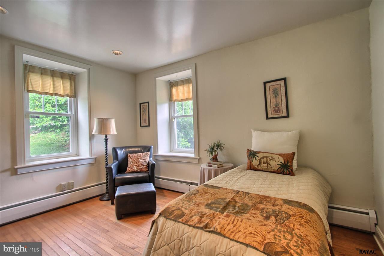 1248 Ridgewood Road York, PA 17406 - Photo 15 of 35 Gallery Image 15