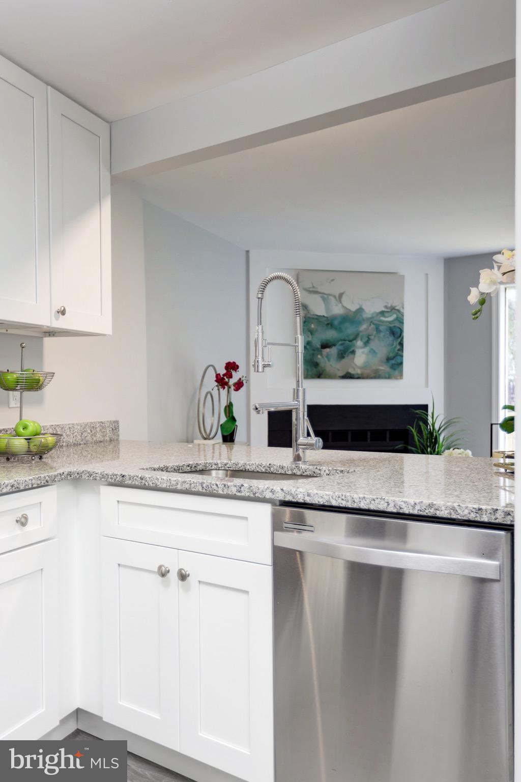 2147 Whisper Way Reston, VA 20191 - Photo 11 of 57 Gallery Image 11