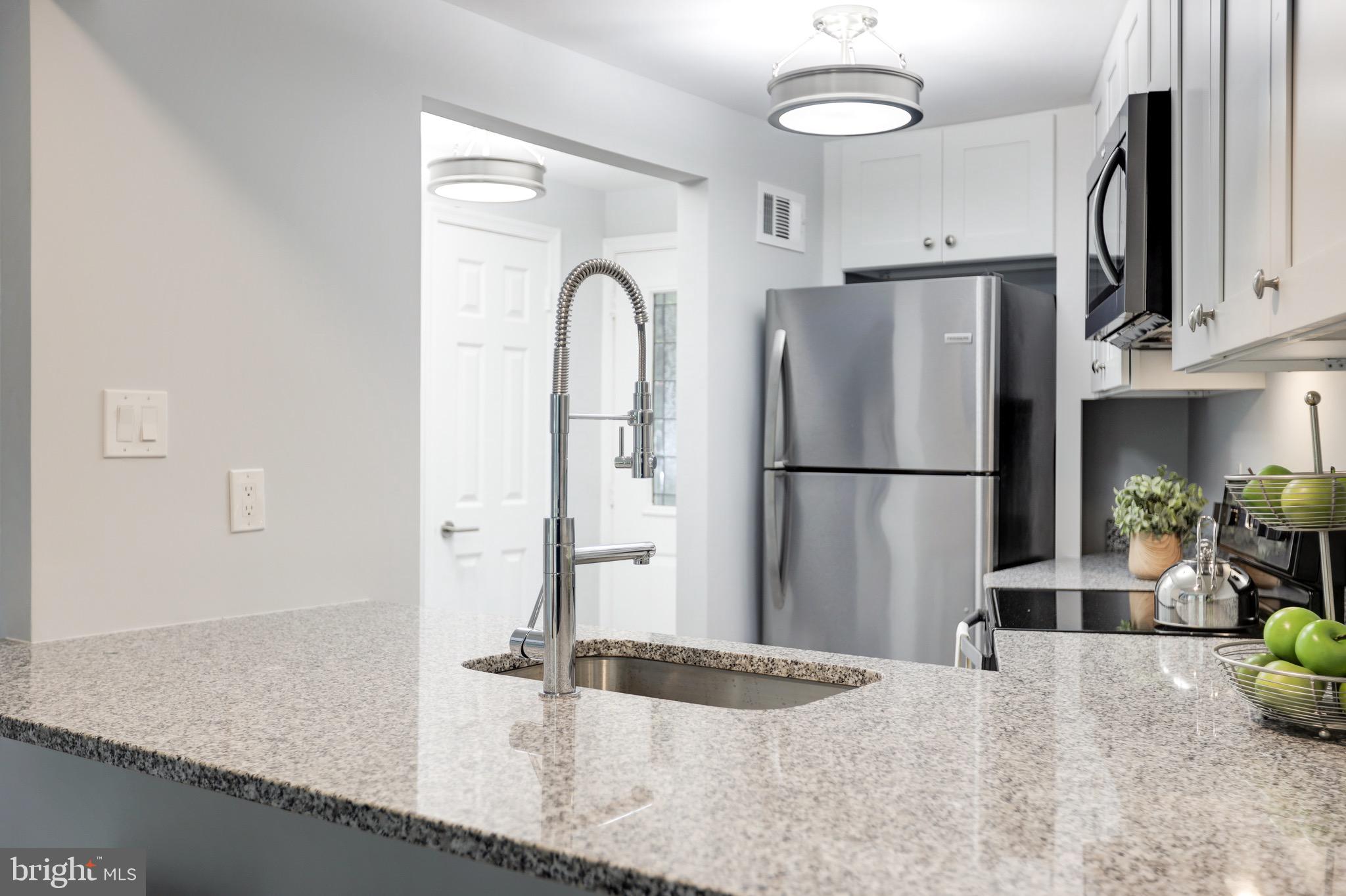 2147 Whisper Way Reston, VA 20191 - Photo 18 of 57 Gallery Image 18