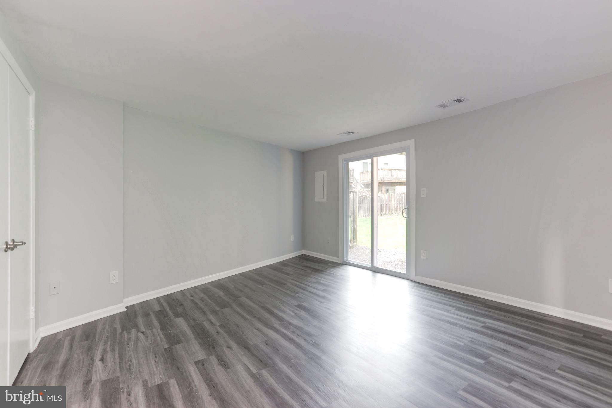 2147 Whisper Way Reston, VA 20191 - Photo 47 of 57 Gallery Image 47