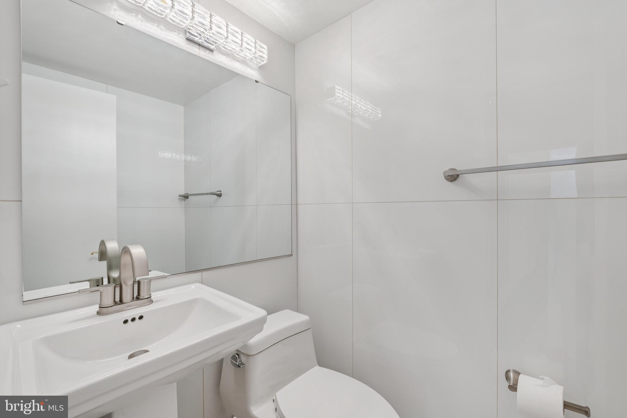 2827 Ellicott Street Northwest Washington, DC 20008 - Photo 12 of 50 Main Level Powder Room