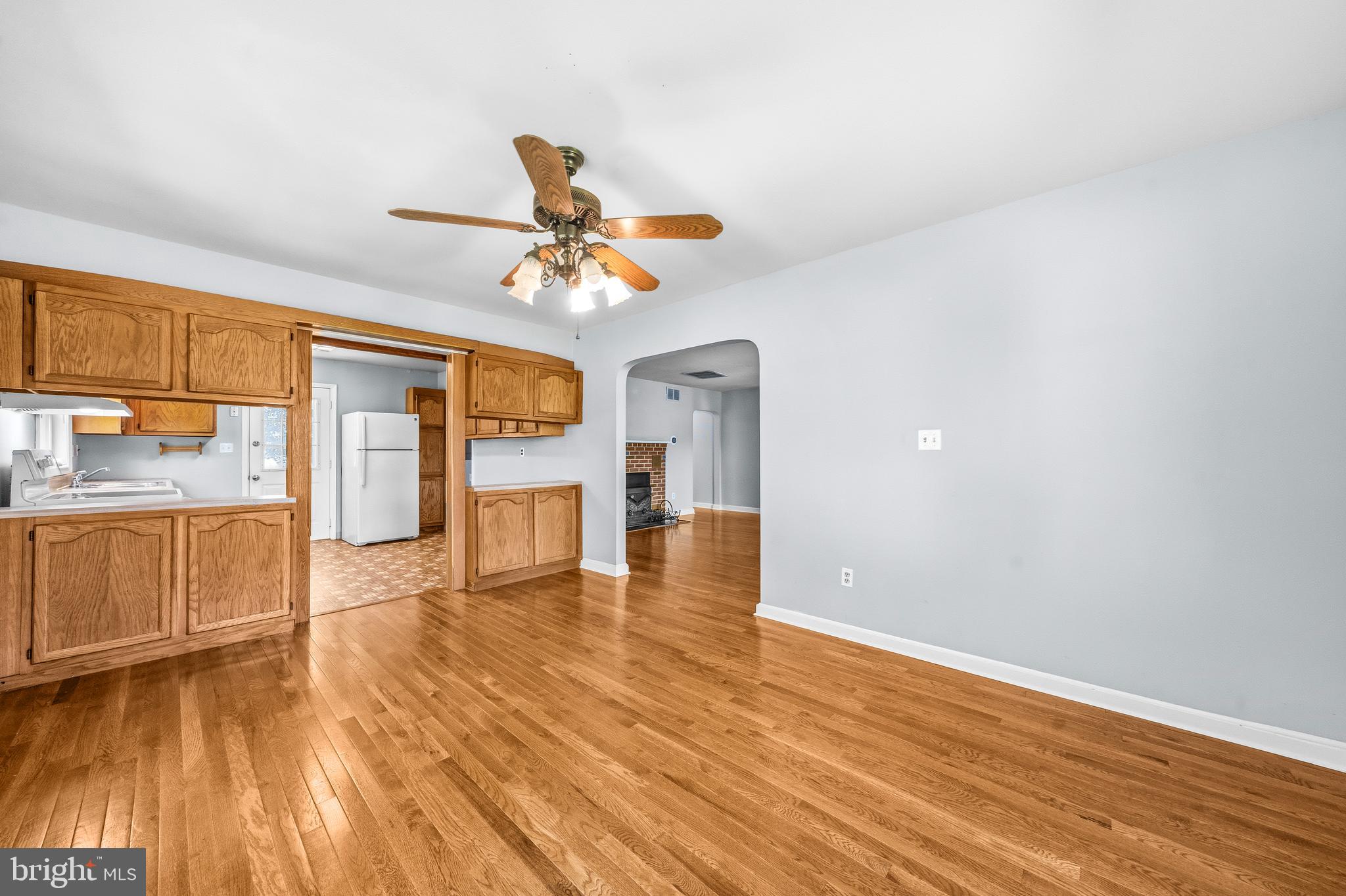 38040 Beach Road Coltons Point, MD 20626 - Photo 17 of 60 Dining Room