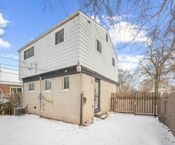 $174,500 | 20805 Bethlawn Boulevard, Ferndale, MI 48220