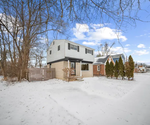 $174,500 | 20805 Bethlawn Boulevard, Ferndale, MI 48220