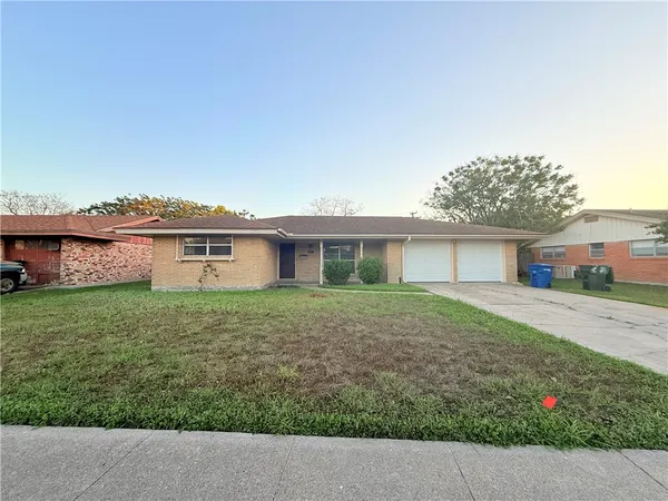 $1,695 | 4717 South Shea Parkway, Corpus Christi, TX 78413