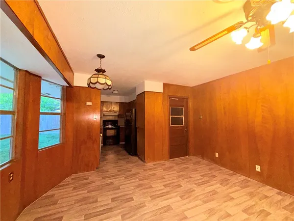 $1,695 | 4717 South Shea Parkway, Corpus Christi, TX 78413