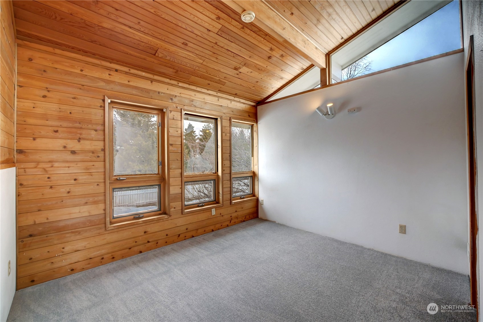 10 Sunrise Heights Road Malott, WA 98840 - Photo 35 of 40 a view of an empty room with a fireplace