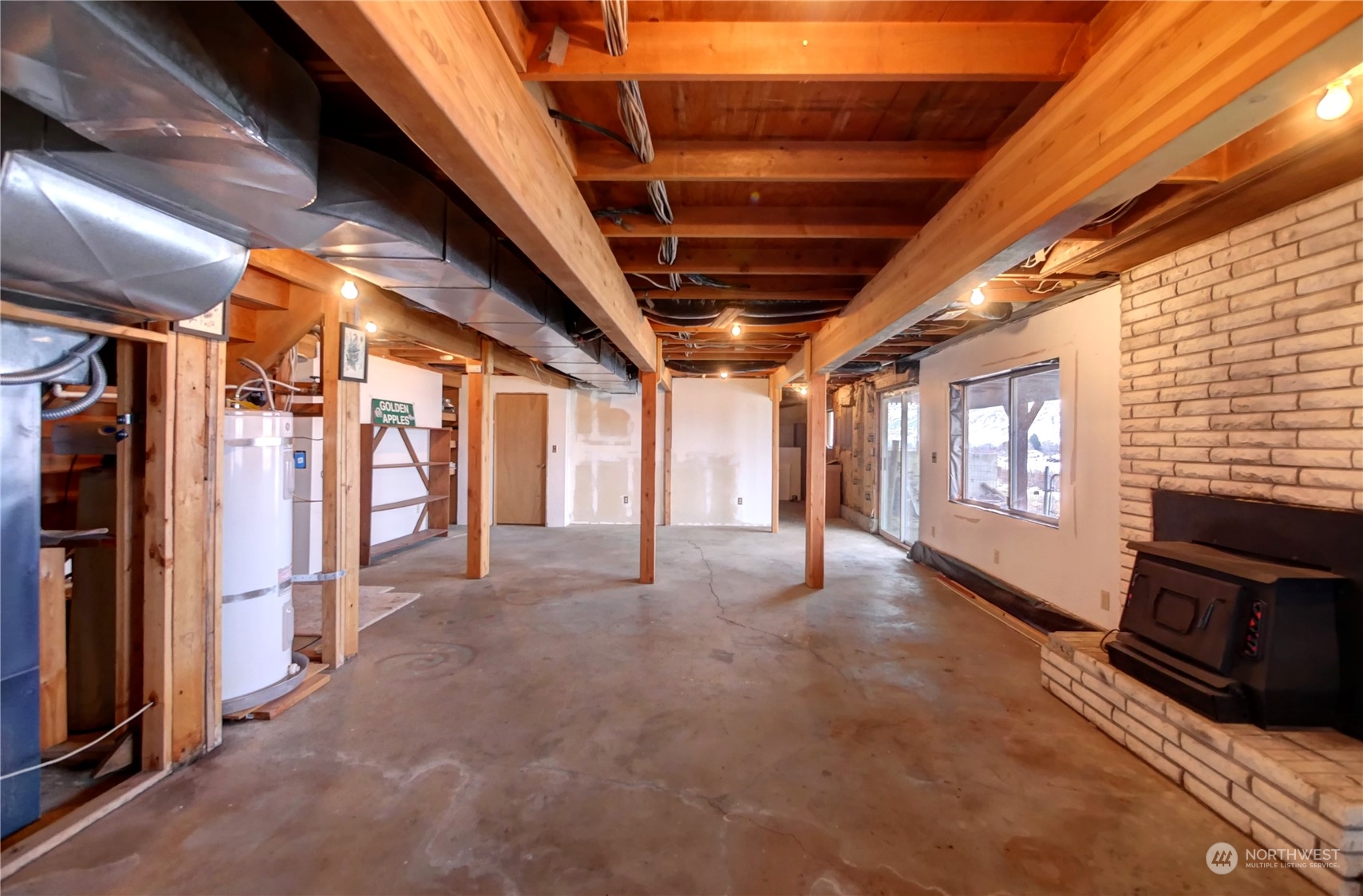 10 Sunrise Heights Road Malott, WA 98840 - Photo 39 of 40 a view of an empty room