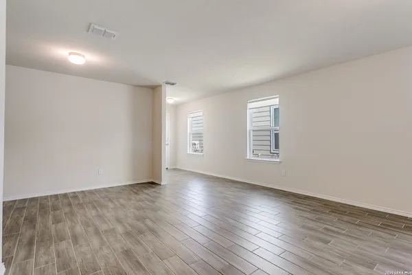 $1,695 | 11922 Sitio Plaines, San Antonio, TX 78254