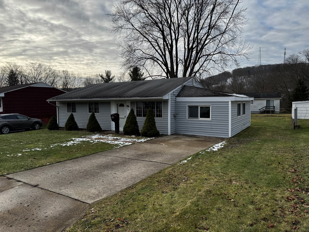 244 Rocca Way Franklin, PA 16323 - Photo 17 of 20 Gallery Image 17