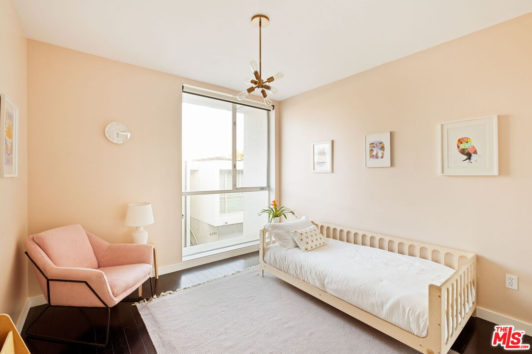 4270 Perlita Avenue Los Angeles, CA 90039 - Photo 33 of 40