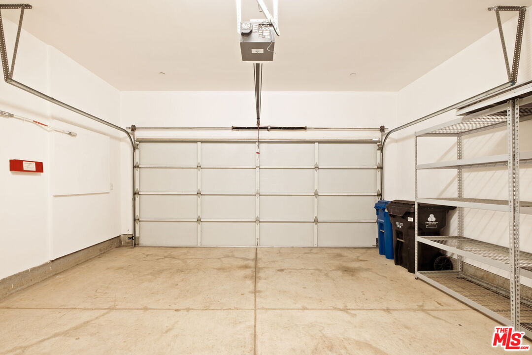 4270 Perlita Avenue Los Angeles, CA 90039 - Photo 36 of 40