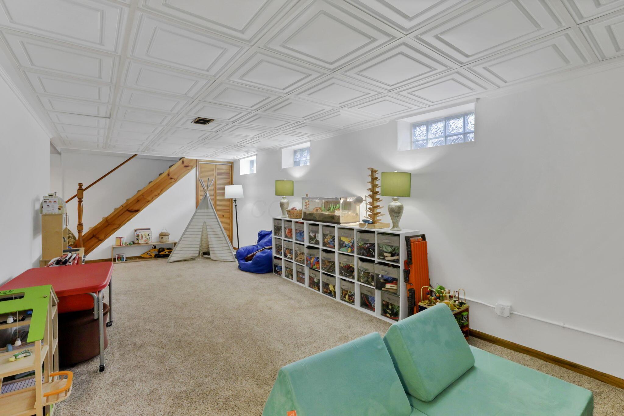 2669 Nottingham Road Columbus, OH 43221 - Photo 29 of 107 29-web-or-mls-IMG_7962