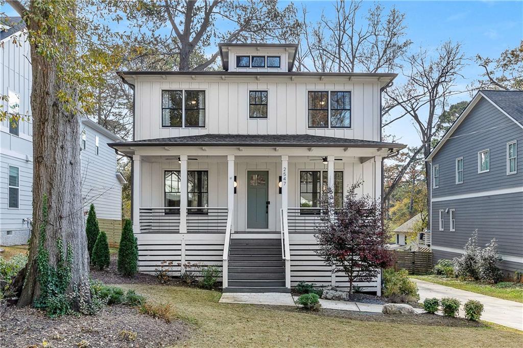 2547 Creekwood Terrace Decatur, GA 30030 - Photo 1 of 63