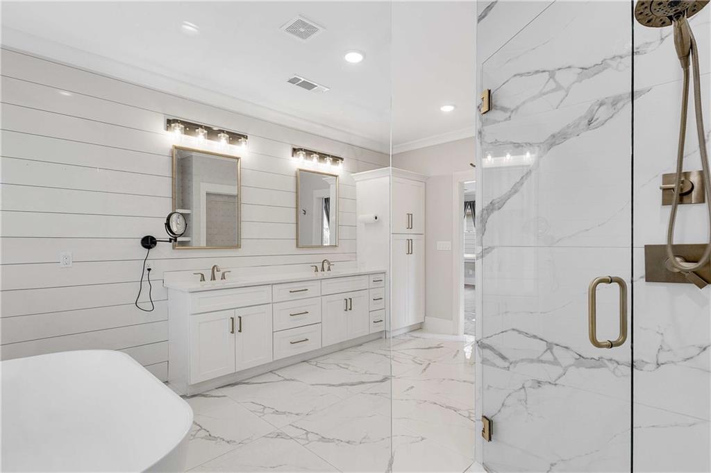 2547 Creekwood Terrace Decatur, GA 30030 - Photo 34 of 63