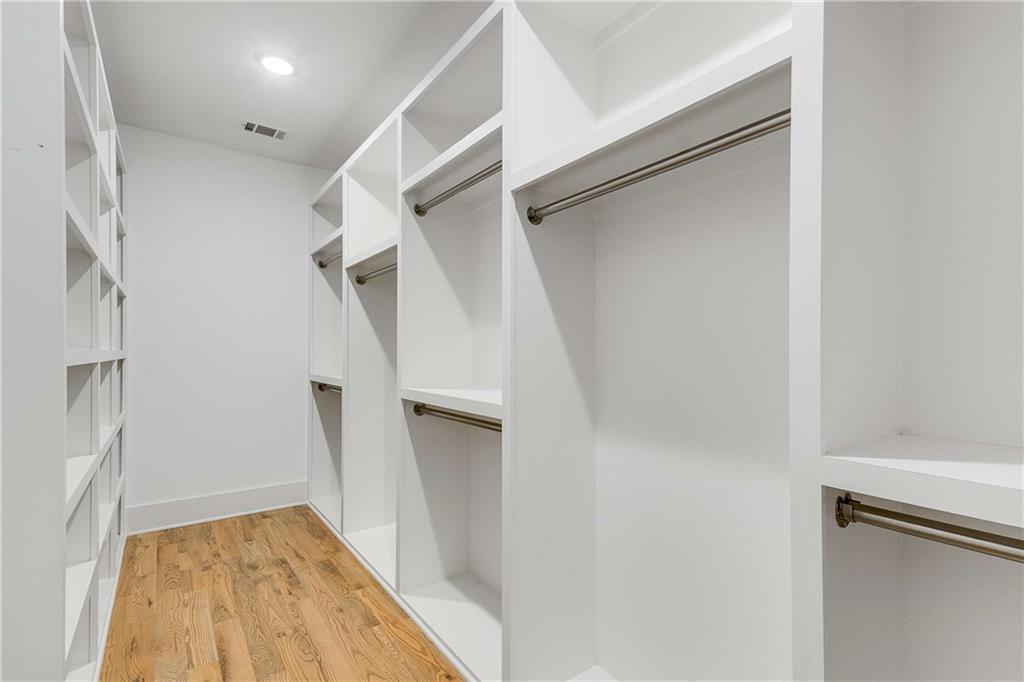 2547 Creekwood Terrace Decatur, GA 30030 - Photo 37 of 63