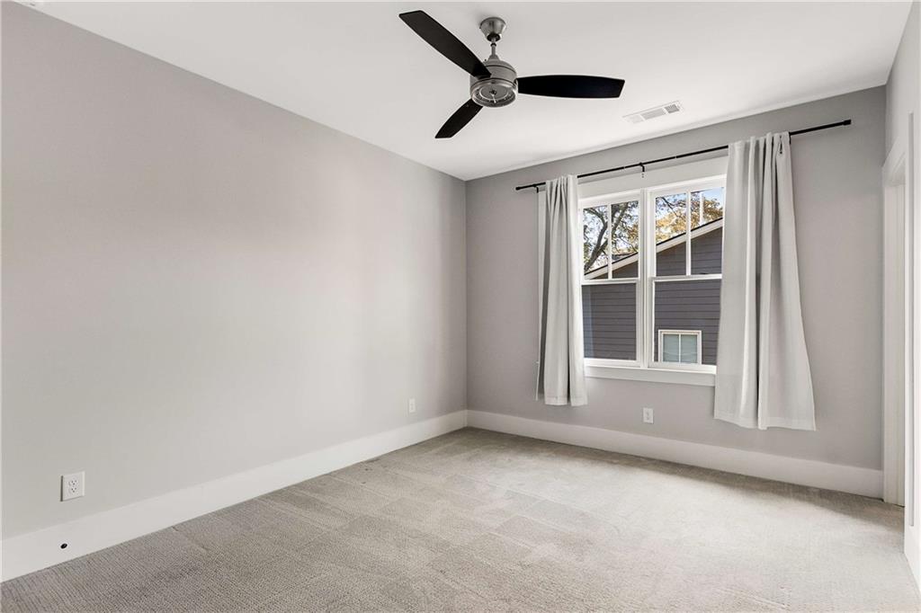 2547 Creekwood Terrace Decatur, GA 30030 - Photo 38 of 63